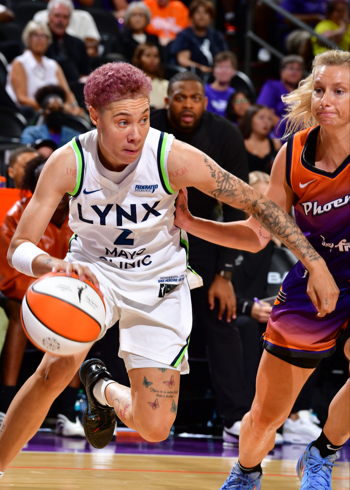 ayxsport-明尼苏达森林狼训练开放日，集结日手感冰凉引欢呼，NBA总决赛在即，资深球员宣示担当的简单介绍