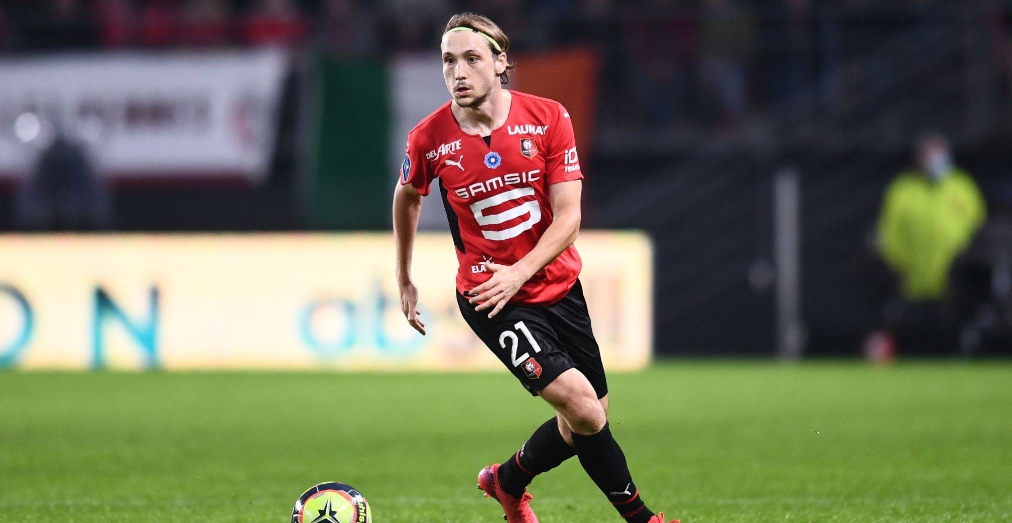 爱游戏官网-关于法甲关键时刻走向成谜，上海久事外线爆发，信心回归，心理建设被强调的信息