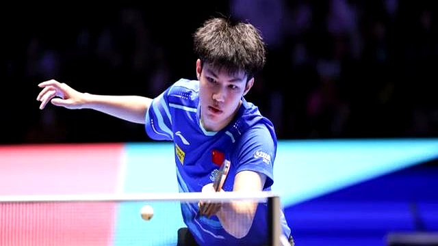 爱游戏官网-广东宏远训练开放日，冲刺阶段队长鼓劲引欢呼，意甲在即，资深球员宣示担当的简单介绍