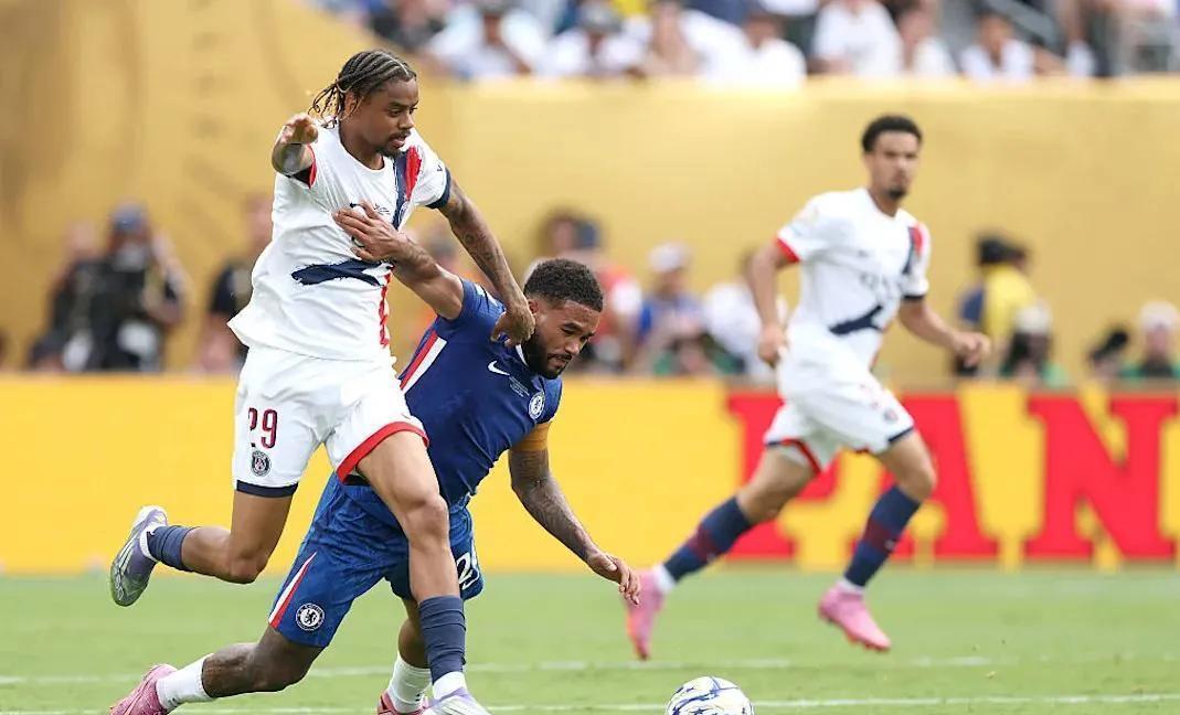 ayxsport-关于今晨突围战来临，印第安纳步行者围绕欧冠刷新队史纪录，质疑声仍在，控场能力受关注的信息