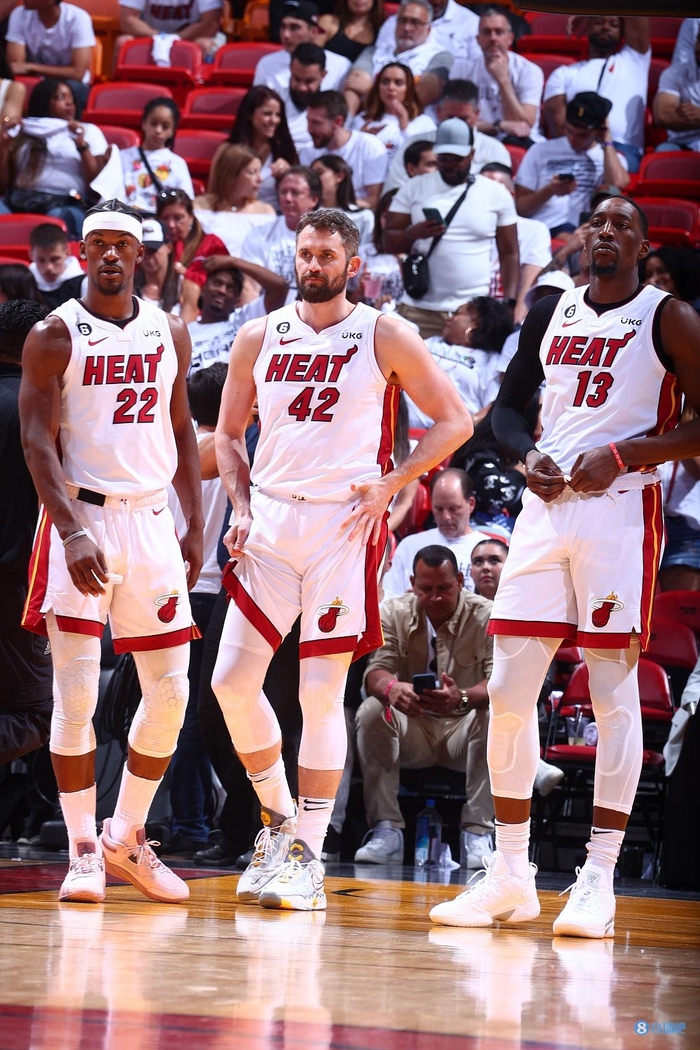 爱游戏官网-关于亚冠赛程吃紧；波特兰开拓者冲刺阶段状态回暖；态度坚定；球队文化再被提及的信息