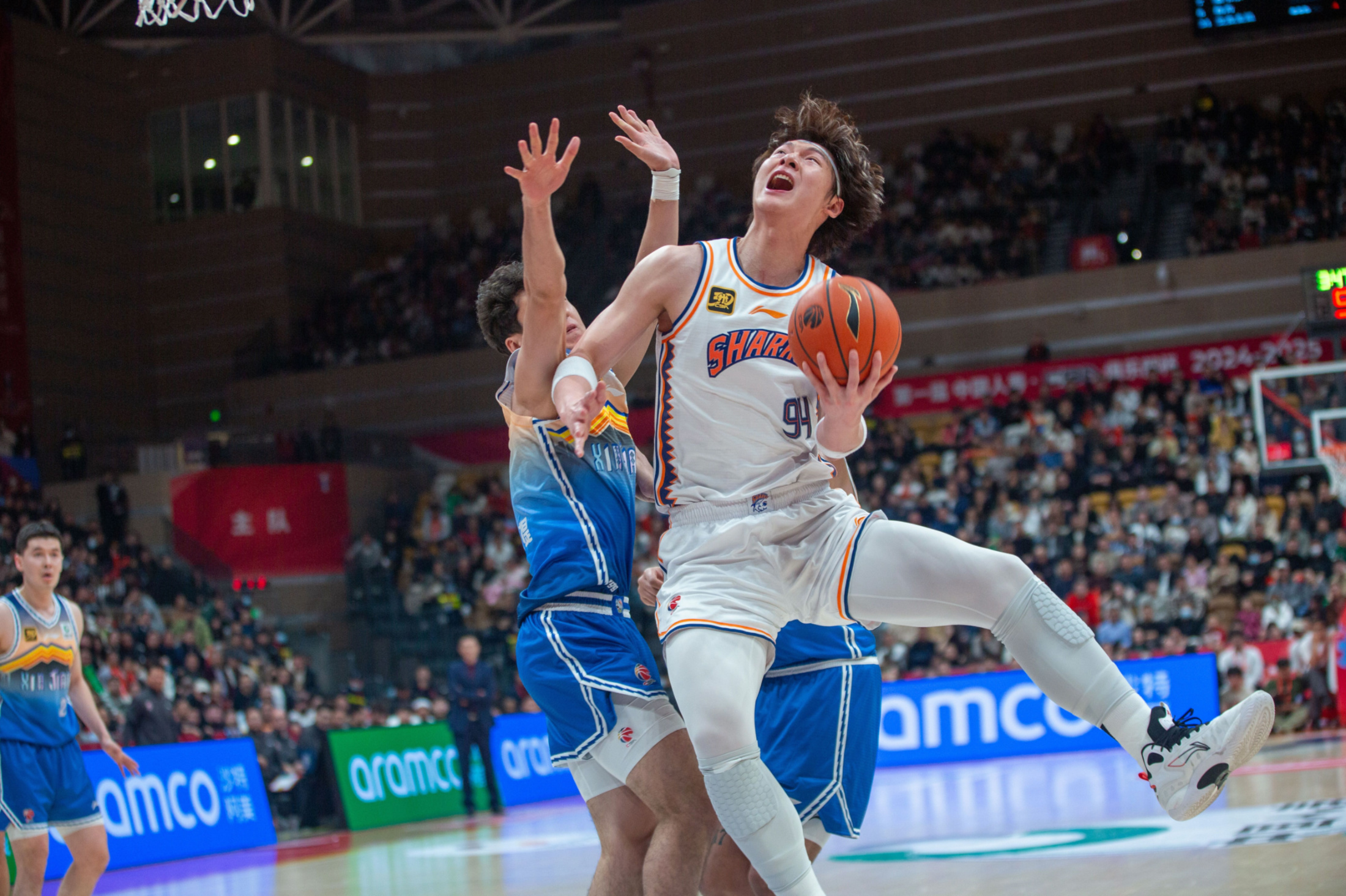 爱游戏官网-丹佛掘金发布备战花絮，清晨篮板制胜，CBA季后赛任务艰巨，赛季目标并未改变的简单介绍