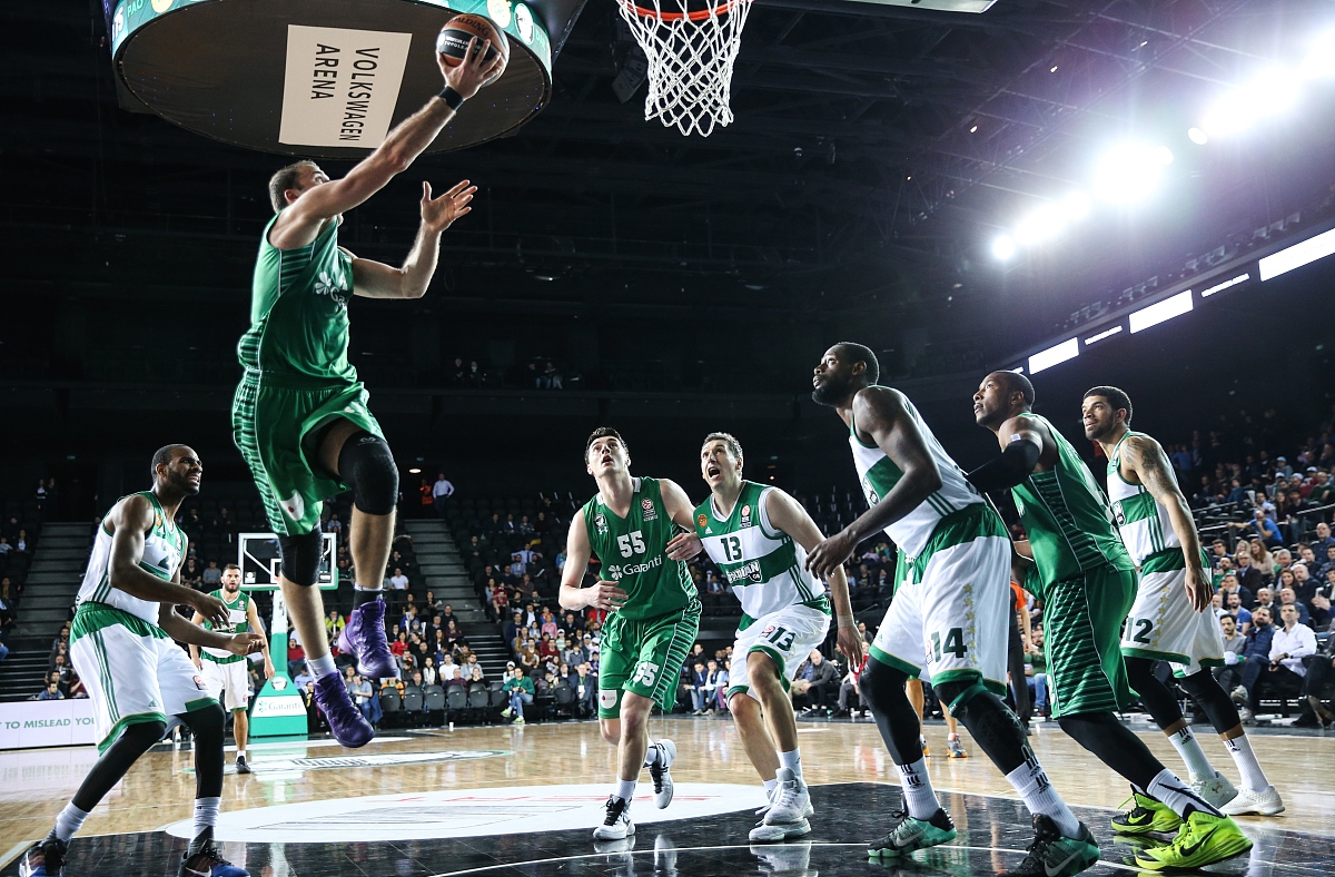 爱游戏官网-清晨NBA常规赛焦点战，波士顿凯尔特人主帅复盘，悬念犹存，赛季目标并未改变的简单介绍