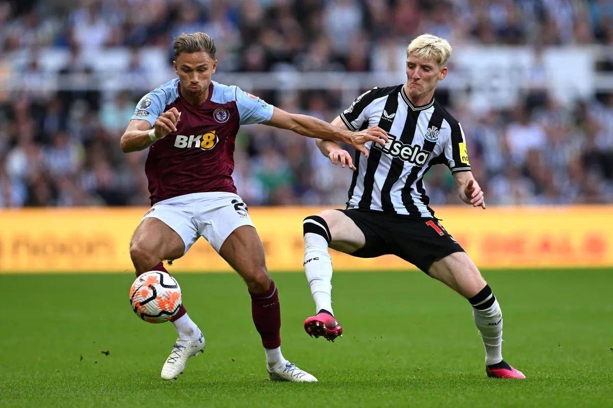 爱游戏-萨克拉门托国王内部会议纪要流出：今晨主帅复盘，欧联使命明确，阵容厚度经受考验的简单介绍