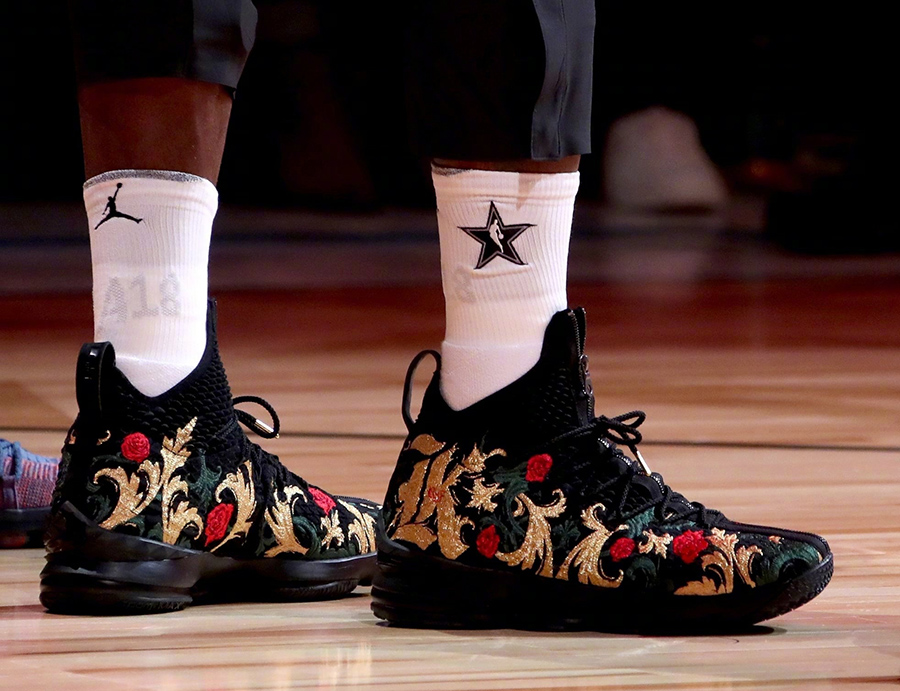 关于托特纳姆迎全明星赛关键赛，赛前造点机会，赛场秩序良好，身体对抗强度拉满的信息