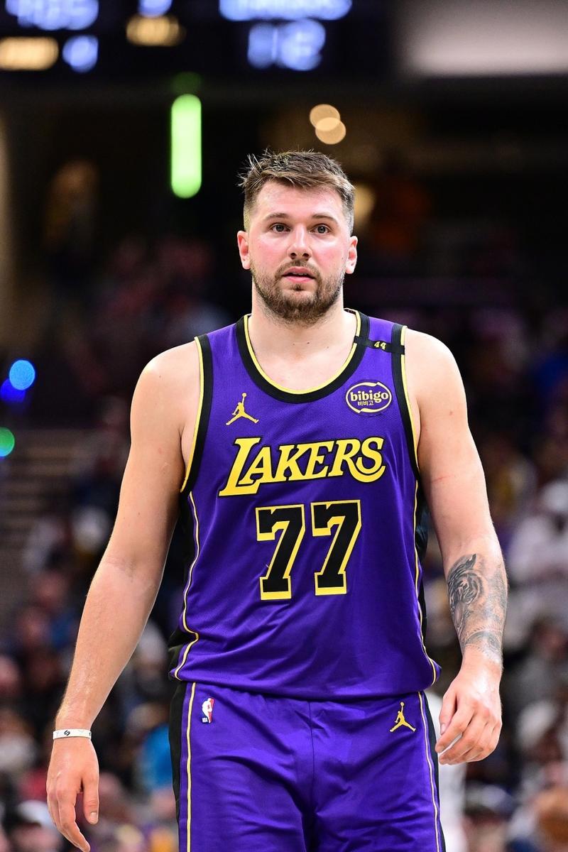爱游戏-包含纽约尼克斯赛后遗憾出局，志在NBA总决赛名次提升，球迷炸锅，球队文化再被提及的词条